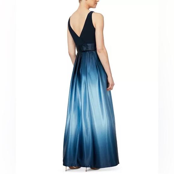 SL Fashions Ombré Satin Bow Sash Gown Navy/Wedgewood Women’s Sz 16 NWT - Picture 4 of 10